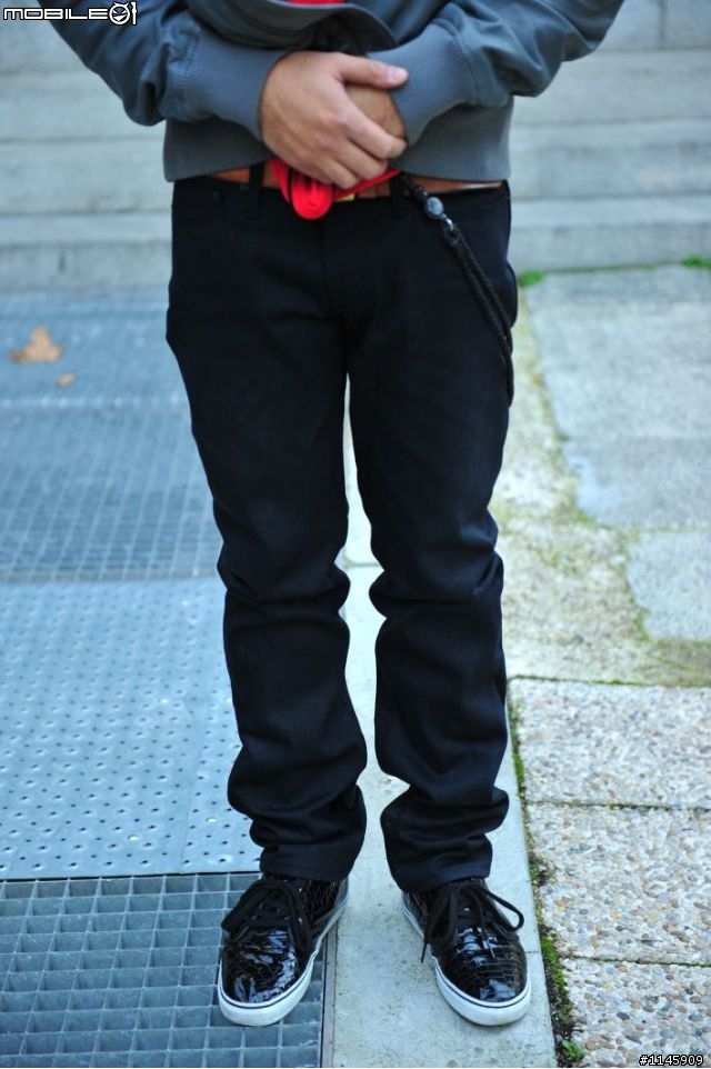 [台灣初達成]Naked & Famous WeirdGuy in Mega Heavyweight 26oz Black