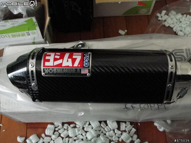 [開箱]Yoshimura TRC Carbon In 10'ER6F,更新聲浪檔