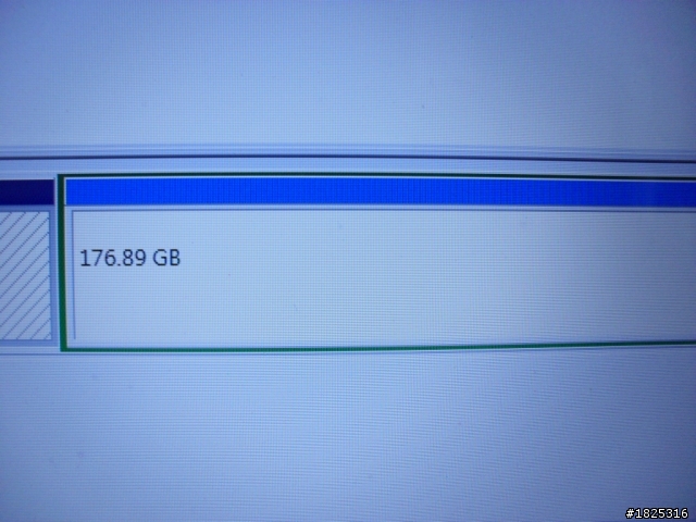關於筆電灌win7的問題!!!沒D槽!!