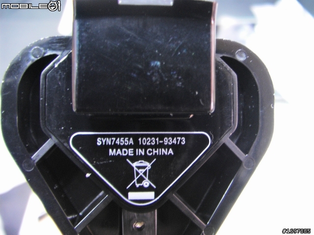 (2011/1/11更新手機畫面)一波好幾折的 Motorola Milestone 2 Global 開箱文，圖多，慎入