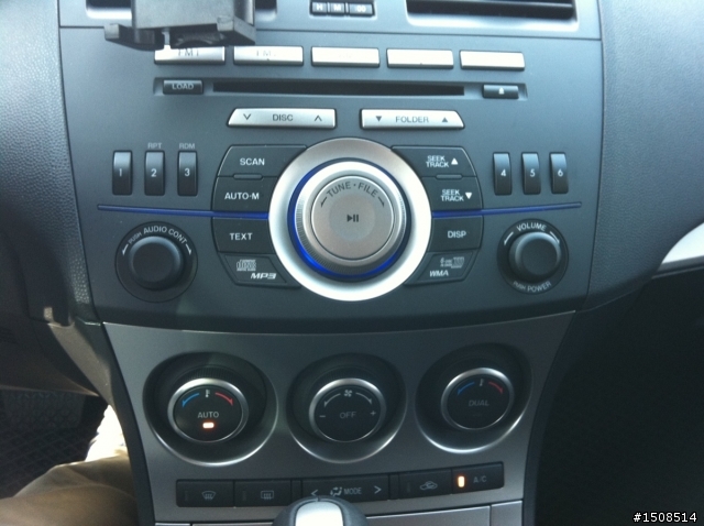 正11年式MAZDA3 2.0 5D 小藍開箱 (圖多)