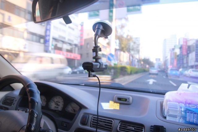[開箱文]"行車紀錄器"Empyrean Agil 210 多用途GPS軌跡影像記錄器