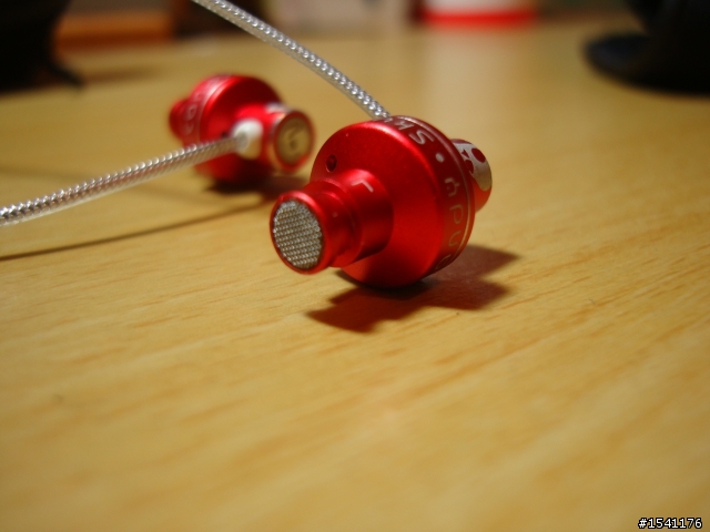 無箱子，一樣可以開箱文 skullcandy fmj 震撼耳膜