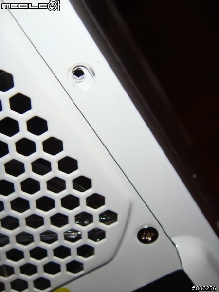 [外行人開箱]-Cooler Master 690 II Advanced WHITE(圖很多)