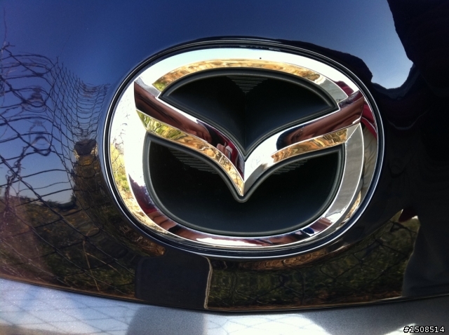 正11年式MAZDA3 2.0 5D 小藍開箱 (圖多)