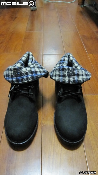 [簡單開箱]-癡漢靴 Timberland 格紋反摺靴 有實穿圖