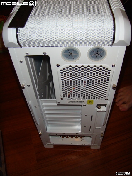 [外行人開箱]-Cooler Master 690 II Advanced WHITE(圖很多)