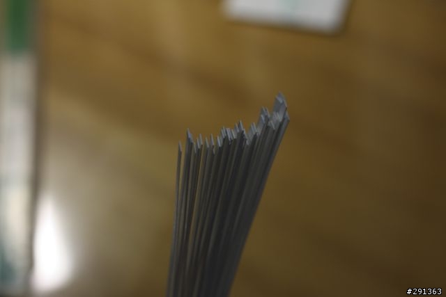 [自製] 線裝本 iPad 套（不知有沒有保護功能）