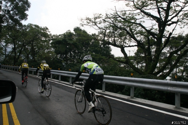 2011.1.22 第2屆喜適盃大屯山自行車挑戰賽 – 賽事照片 (1069 張)