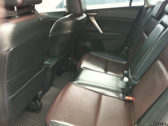 正11年式MAZDA3 2.0 5D 小藍開箱 (圖多)