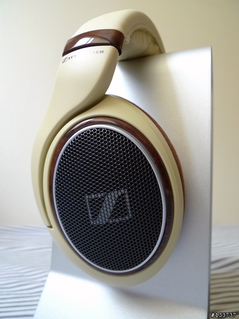 ［開箱］Sennheiser HD598 (深海光環再升級!!! 中階耳機P2)