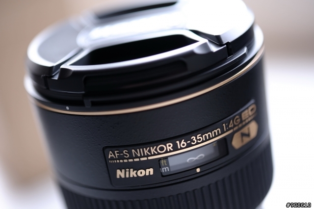 [簡單開箱] Nikon AF-S 24mm F1.4 G 飄洋過海之...網路訂購經驗分享