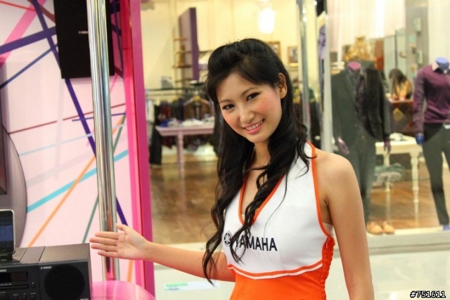 分享一些曼谷自由行的正妹照片~~