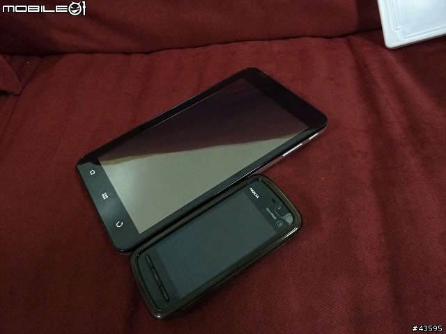 台哥大TWM MyPad P1 心得[2/6新增-清水套開箱]