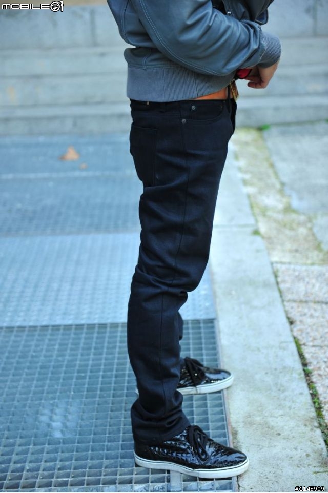 [台灣初達成]Naked & Famous WeirdGuy in Mega Heavyweight 26oz Black