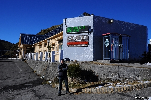 合歡山爆走兄弟在600km的旅程裡油0感動無價