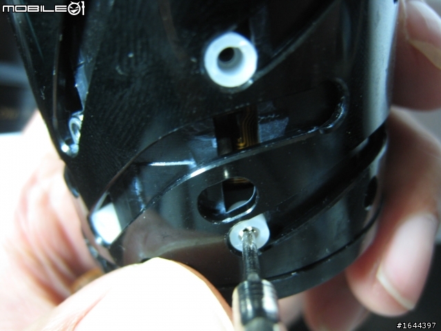 為 EFS 17-85mm IS USM 鏡頭的 Err99 解穴