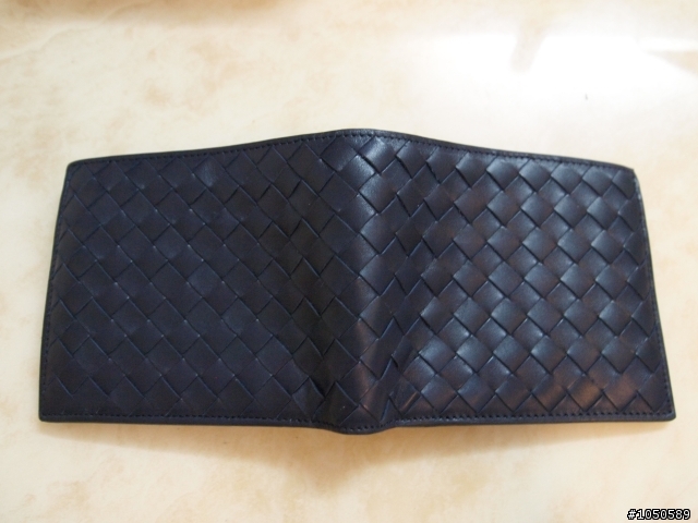 Bottega Veneta 藍色短夾 第一彈