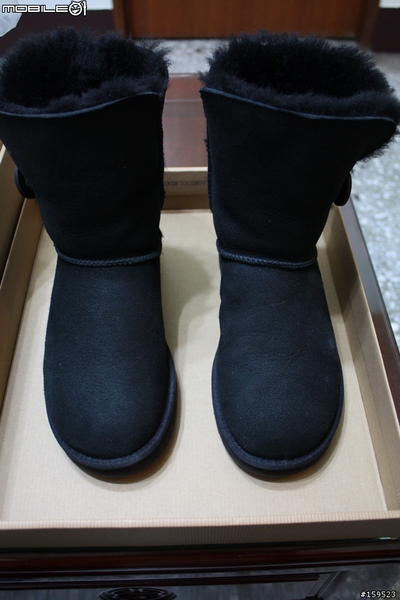 [敗家之路不能行-PART1]女王的UGG 單扣雪靴+番外篇RED WING 1907