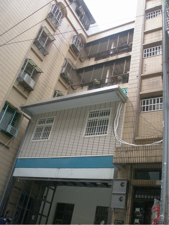 請問這樣的違建要怎麼辦？