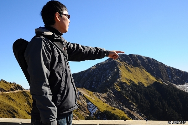 合歡山爆走兄弟在600km的旅程裡油0感動無價