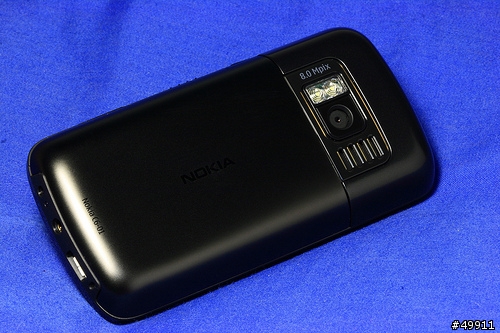 出乎意料的科技精品。NOKIA C6-01開箱試用文