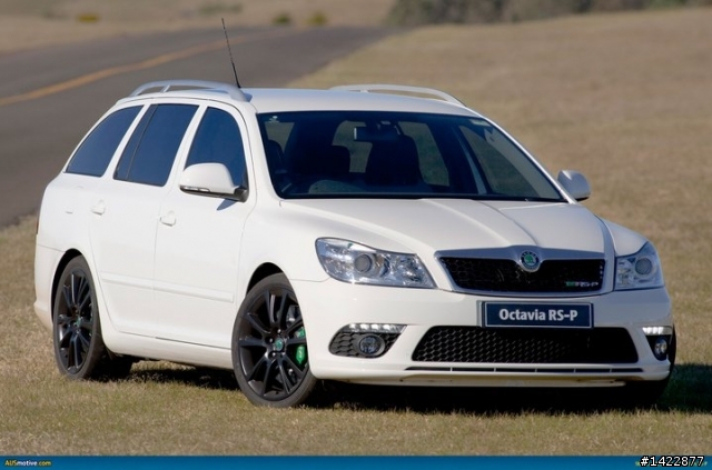 SKODA~COMBI~白