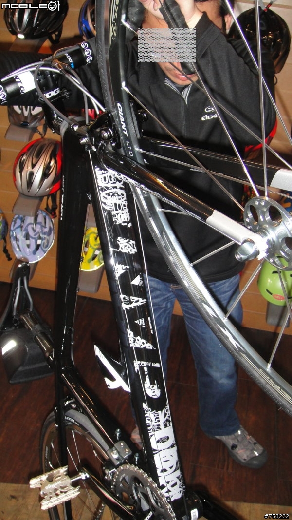 【箱子遺失的開箱】 Giant TCR SL 100