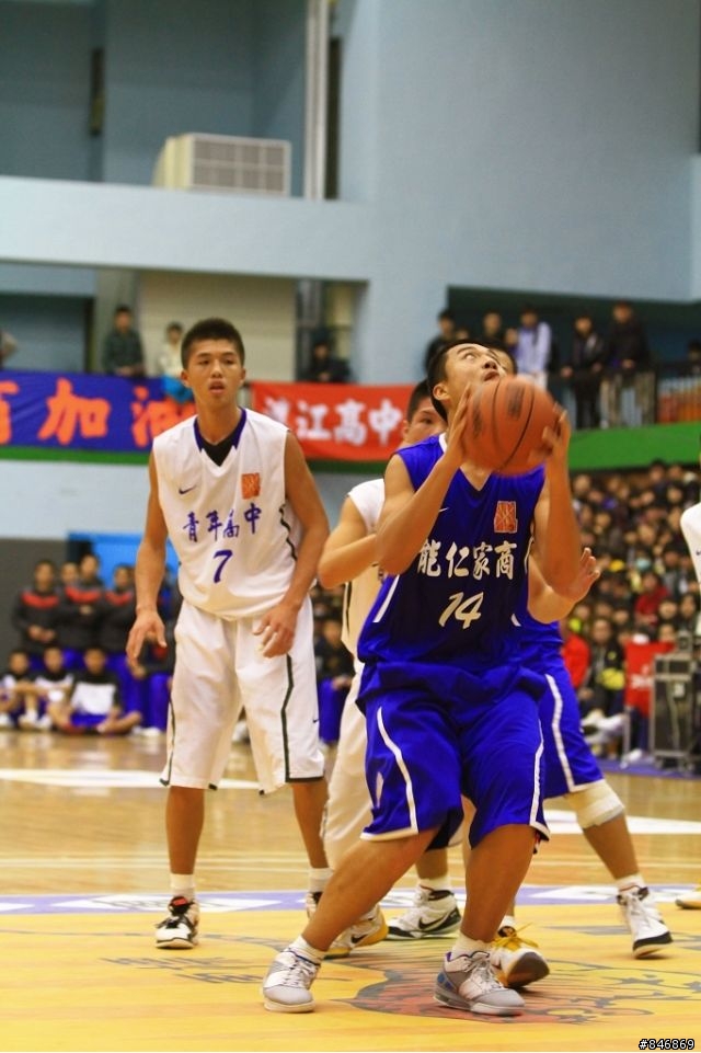 HBL-八強之能仁VS青年<圖多>