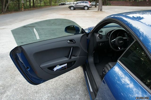 [開箱]小改款前的2010 AUDI TT (圖多傷眼請海涵)
