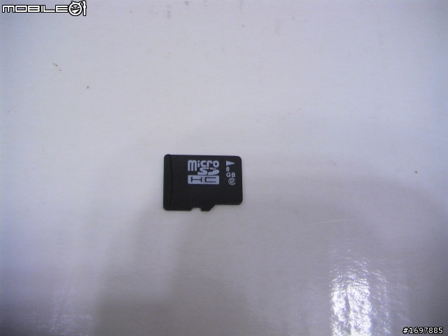 (2011/1/11更新手機畫面)一波好幾折的 Motorola Milestone 2 Global 開箱文，圖多，慎入