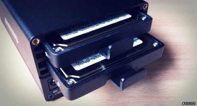 [開箱]隨身2.5" RAID-AKiTiO Taurus mini Super S