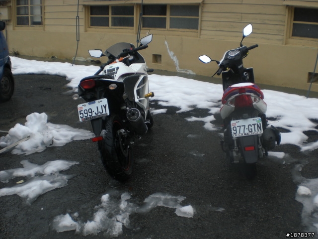 1/21 終於衝上去合歡山 武嶺了   都是雪