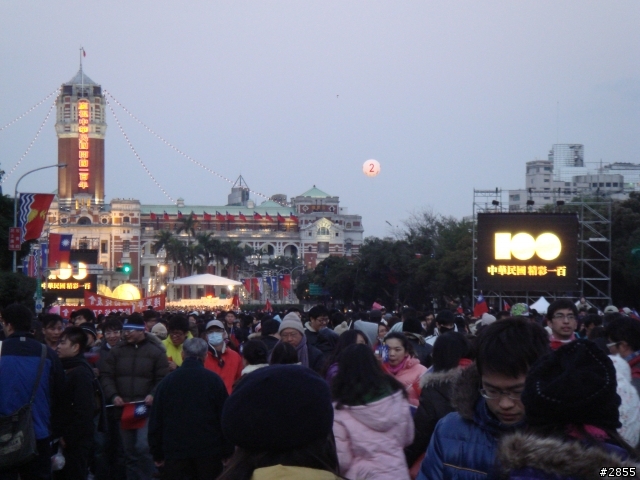 HTC 家族 新年快樂