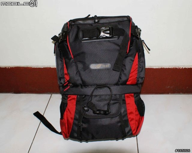 專業的攝影包但是不專業的開箱分享 ......飛葉雙肩攝影包