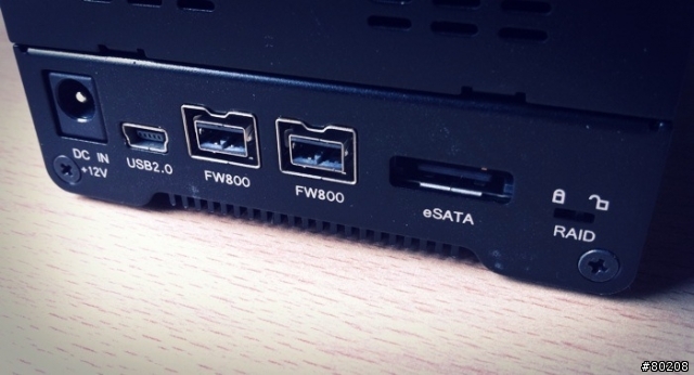 [開箱]隨身2.5" RAID-AKiTiO Taurus mini Super S