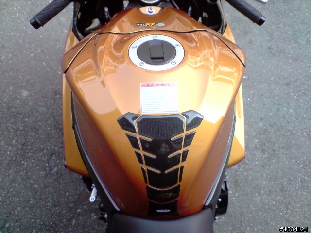 開箱 圓夢的阿魯 GSX-R750 2010
