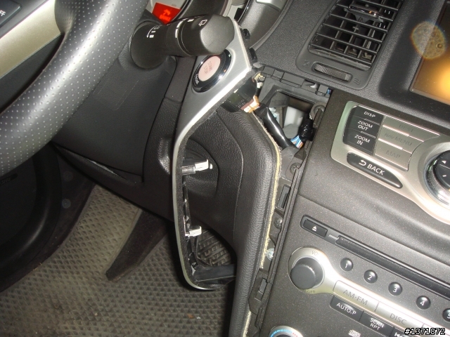 Murano解除行車AUX影像限制DIY