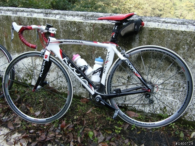 NEUVATION R28 扁鋼絲輪組.......