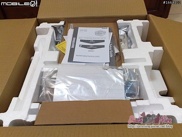 [開箱]brother DCP 7030 簡易開箱文&心得
