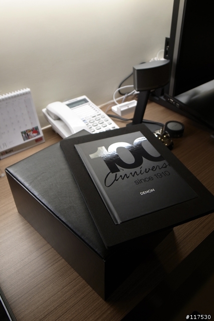 辦公桌也有聲樂饗宴 - 谷津U2 + DENON AH-A100