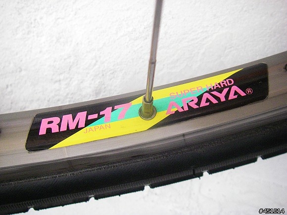 花鼓 爆珠 / 珠蓋刮傷解救方式?