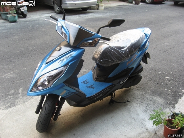【開箱】NEW FIGHTER ZR