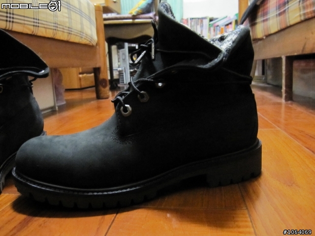 [簡單開箱]-癡漢靴 Timberland 格紋反摺靴 有實穿圖