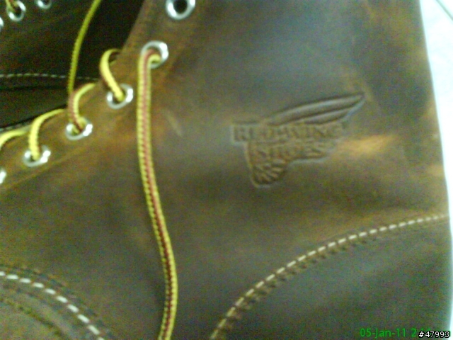 受不了版上吸引 我也下手了  red wing 9111