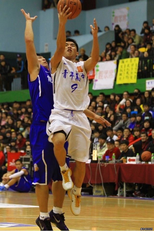 HBL-八強之能仁VS青年<圖多>