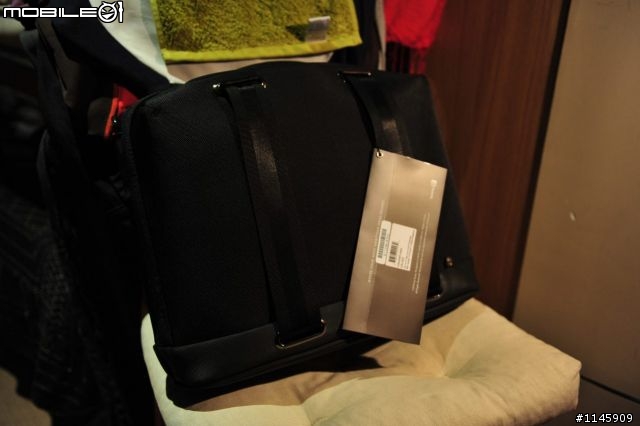 [宅男救星] Booq Cobra Brief L 電腦包