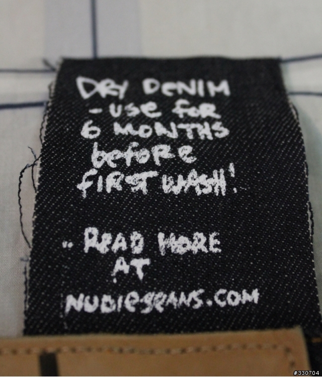 [開箱]My nudie jeans-Average Joe Dry Red Selvage