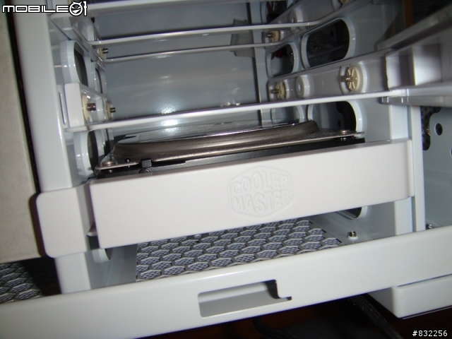 [外行人開箱]-Cooler Master 690 II Advanced WHITE(圖很多)