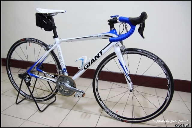 (開箱) Giant TCR SL1外場加映 小折Halfway RS (圖小多)